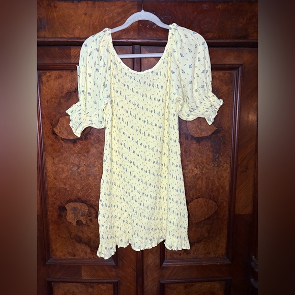 NWT Faithfull the Brand- Constantia Yellow Floral Puff Sleeve Dress. Size US 6 - Picture 6 of 12